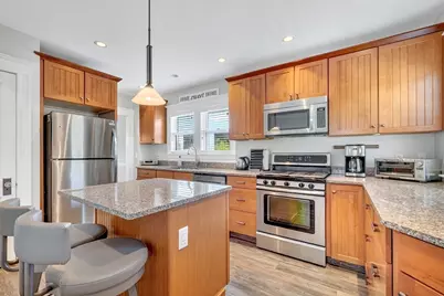 34 Greenwood Avenue, Wakefield, MA 01880 - Photo 11