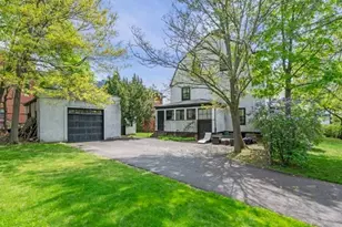 3 Philbrick Rd, Brookline, MA 02445 - Photo 3