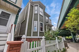 589 Saratoga St, Boston, MA 02128 - Photo 3
