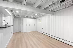 17 Scott Ave, Burlington, MA 01803 - Photo 25