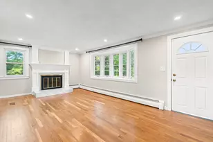 17 Scott Ave, Burlington, MA 01803 - Photo 7