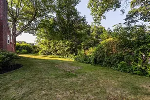 17 Scott Ave, Burlington, MA 01803 - Photo 31