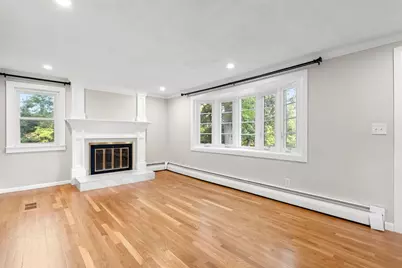 17 Scott Ave, Burlington, MA 01803 - Photo 3