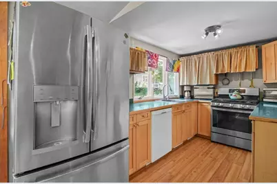 12 Juniper Rd, Lakeville, MA 02347 - Photo 7
