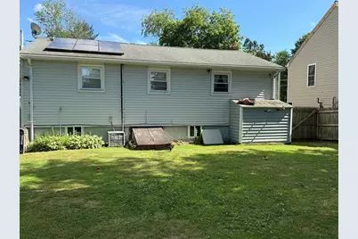 39 Central Street, Brockton, MA 02301 - Photo 17