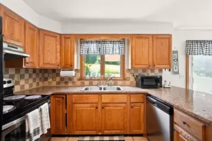 195 Brimfield Rd, Monson, MA 01057 - Photo 13