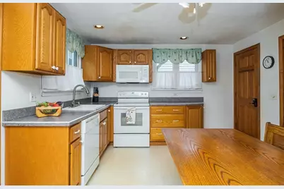 29 Ellis Rd, Swampscott, MA 01907 - Photo 21
