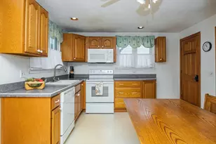29 Ellis Rd, Swampscott, MA 01907 - Photo 21