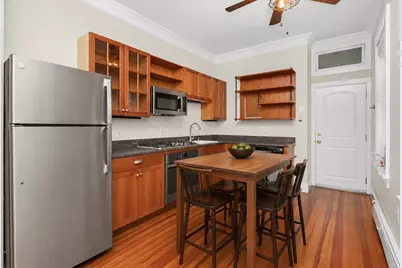 421 E 3rd St #1, Boston, MA 02127 - Photo 3