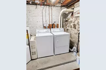 421 E 3rd St #1, Boston, MA 02127 - Photo 15
