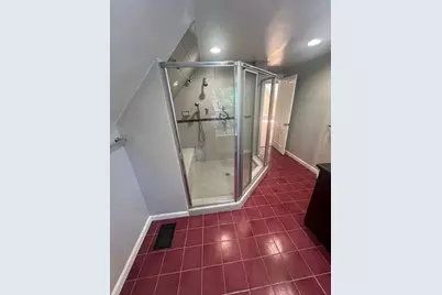 4 Porter Circle #2, Cambridge, MA 02140 - Photo 19