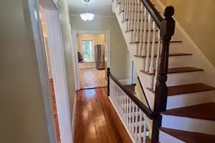 4 Porter Cir, Cambridge, MA 02140 - Photo 15
