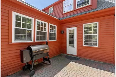 253 High St, Medford, MA 02155 - Photo 29