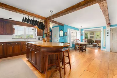 287 Williamsburg, Conway, MA 01096 - Photo 7