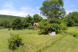 287 Williamsburg, Conway, MA 01096 - Photo 31