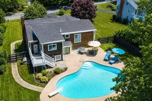 22 Harvest Ln, Hingham, MA 02043 - Photo 3