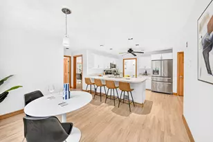 35 Brentwood Rd, Woburn, MA 01801 - Photo 11