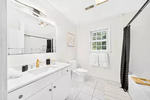 35 Brentwood Rd, Woburn, MA 01801 - Photo 25
