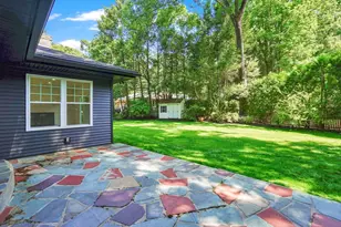 127 Magnolia Cir, Longmeadow, MA 01106 - Photo 11