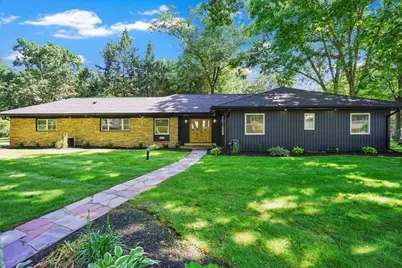 127 Magnolia Cir, Longmeadow, MA 01106 - Photo 5