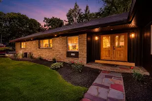 127 Magnolia Cir, Longmeadow, MA 01106 - Photo 1