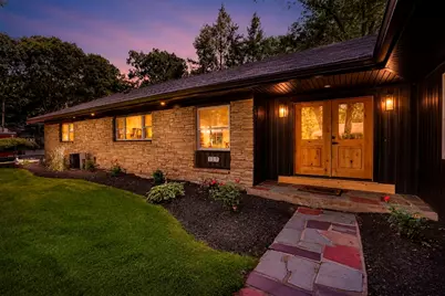 127 Magnolia Cir, Longmeadow, MA 01106 - Photo 3