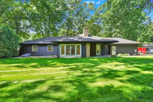 127 Magnolia Cir, Longmeadow, MA 01106 - Photo 7