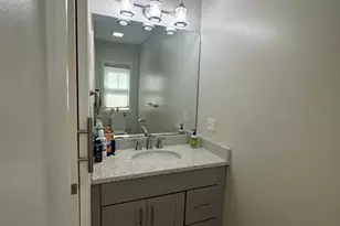 331 Savin Hill Ave, Boston, MA 02125 - Photo 15