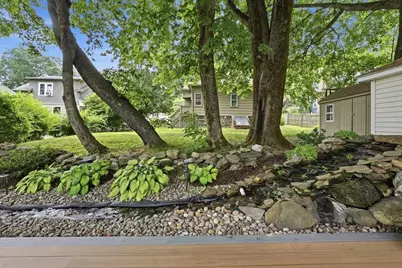31 Wildrose Ave, Worcester, MA 01602 - Photo 37