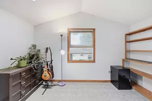 31 Wildrose Ave, Worcester, MA 01602 - Photo 21