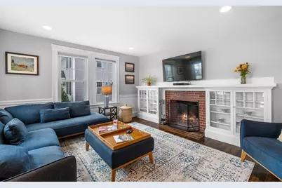 103 Sylvan St #2, Danvers, MA 01923 - Photo 5