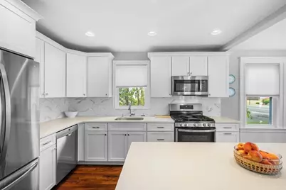 103 Sylvan St #2, Danvers, MA 01923 - Photo 11