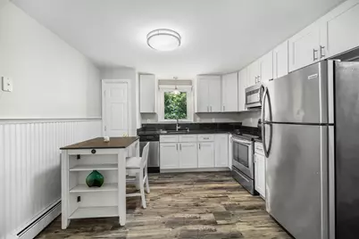 1348 Main St #2, Holden, MA 01520 - Photo 5