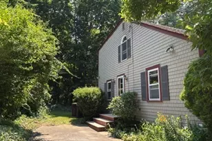 11 Blain St, Acushnet, MA 02743 - Photo 25