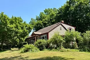 11 Blain St, Acushnet, MA 02743 - Photo 3
