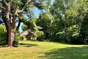 11 Blain St, Acushnet, MA 02743 - Photo 5