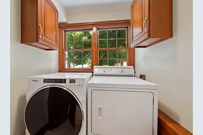 347 Plain St, Braintree, MA 02184 - Photo 13