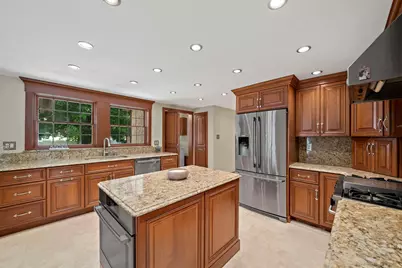 347 Plain St, Braintree, MA 02184 - Photo 5