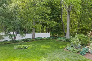 347 Plain St, Braintree, MA 02184 - Photo 35
