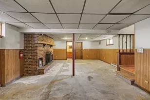 16 Berger St, Chicopee, MA 01020 - Photo 29