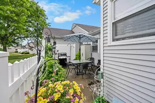 75 Outer Dr, Chicopee, MA 01022 - Photo 21