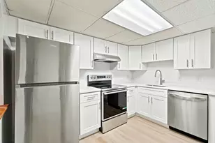 59 School St, Northborough, MA 01532 - Photo 5