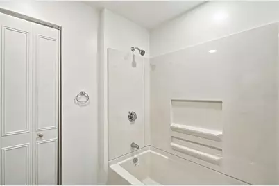 59 School St #B18, Northborough, MA 01532 - Photo 11