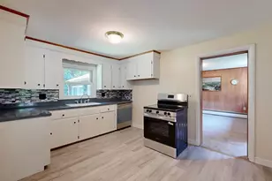 34 Keenan St, West Bridgewater, MA 02379 - Photo 9