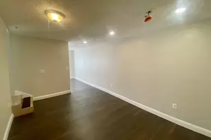 32 Hinckley St, Somerville, MA 02145 - Photo 5