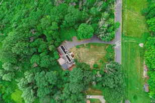 36 Stewart St, West Newbury, MA 01985 - Photo 5