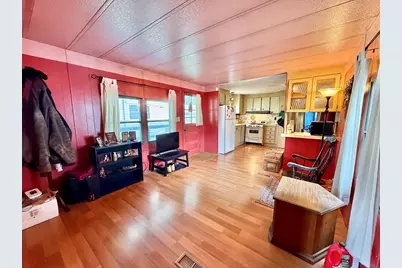37 Klondike Ave, Westfield, MA 01085 - Photo 9