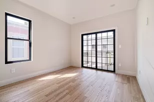 50 Crescent Ave, Boston, MA 02125 - Photo 9
