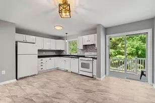 111 Beach Rd, Salisbury, MA 01952 - Photo 13