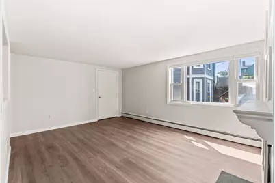121-R Elm #2, Marblehead, MA 01945 - Photo 7